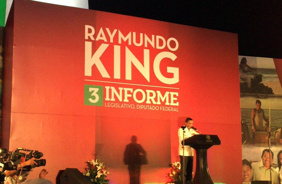 CONVOCA A LA UNIDAD Y AL QUINTANARROISMO RAYMUNDO KING DE LA ROSA EN SU TERCER INFORME